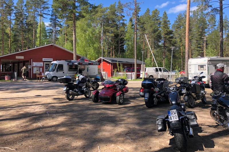 Klikkaamalla seuraava kuva